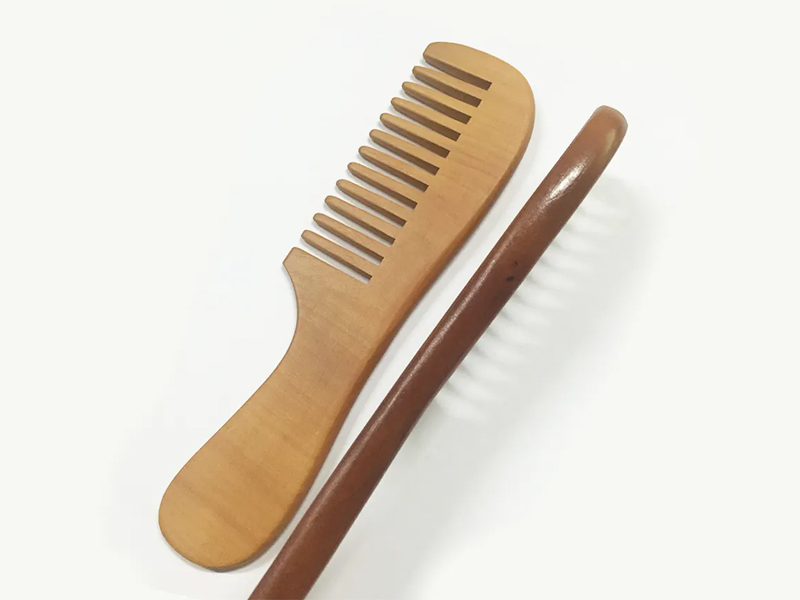 迷你木质宽齿竹梳
